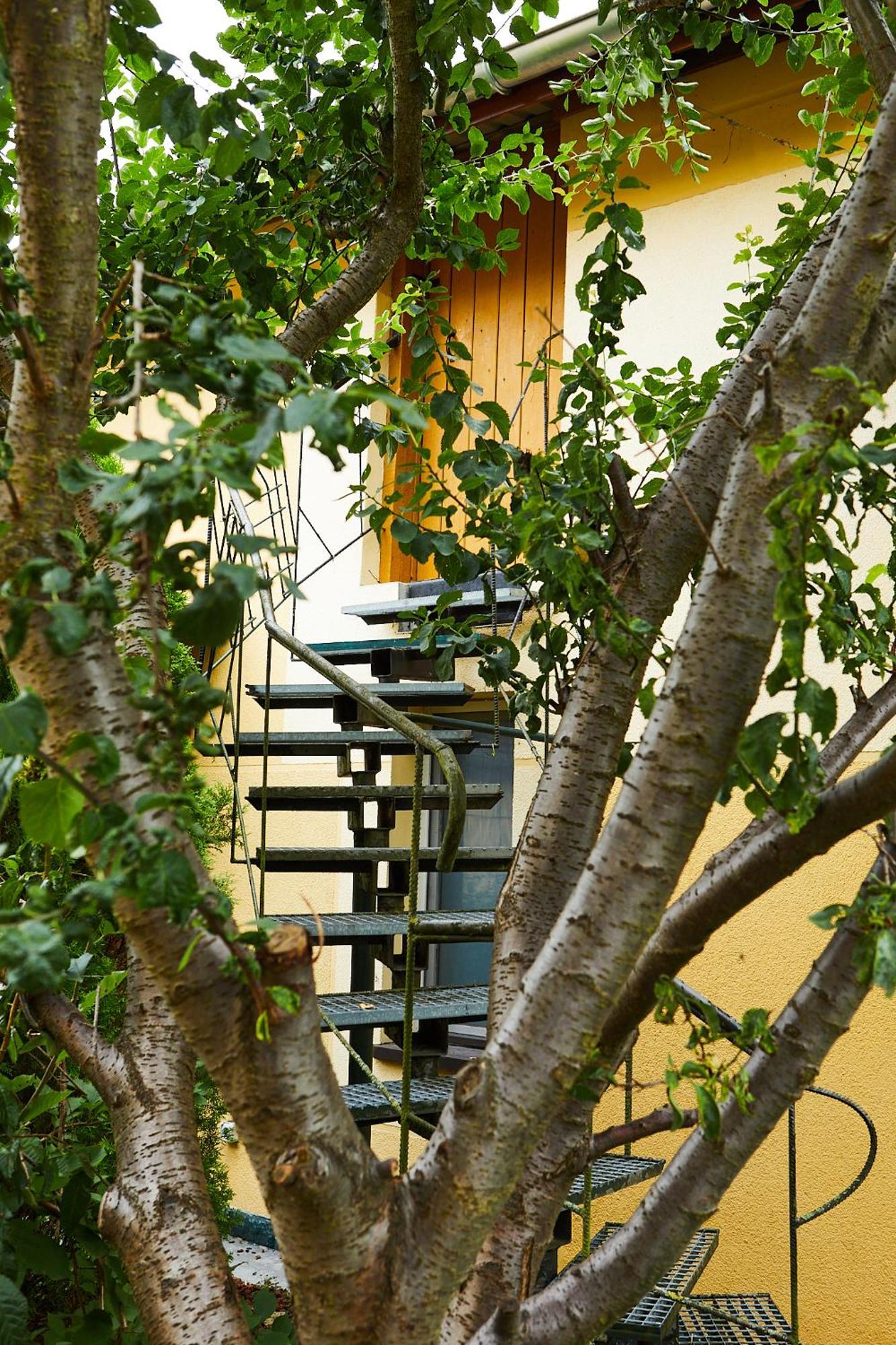 Guesthouse With 3 Apartments, Just Outside Berlin, Near To Tesla Burig Εξωτερικό φωτογραφία